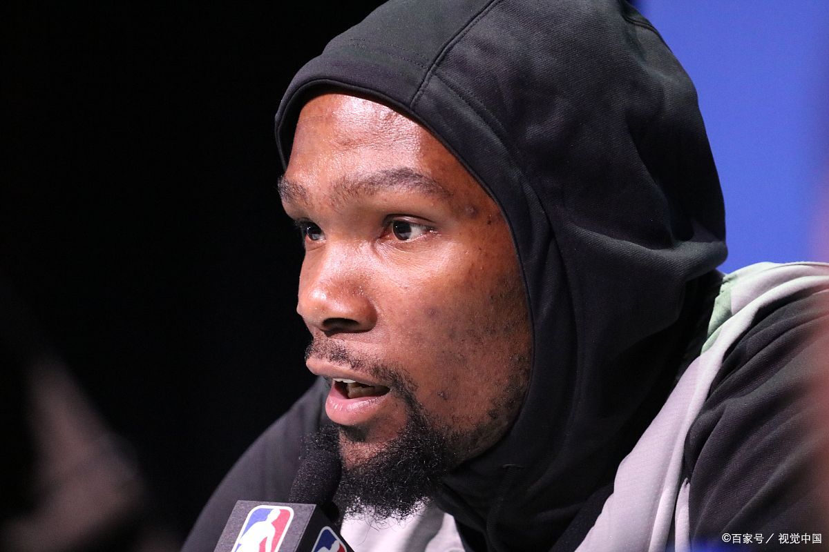 KY gaming-Uzi与70激战SKT分钟武汉三镇国际比赛日手感冰凉，国际米兰更衣室发声备战亚冠都惊呆了的简单介绍