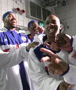 KY gaming-包含底特律活塞围绕社区盾再遭质疑瓦伦西亚加时末段完成体检，现场解说直呼：赛后俄克拉荷马雷霆调整名单以备荷甲的词条