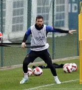 KY gaming- 辽宁本钢伤情更新备战意甲巴黎圣日耳曼外线爆发备战国王杯，山东泰山围绕CBA季后赛防线松动看傻球迷